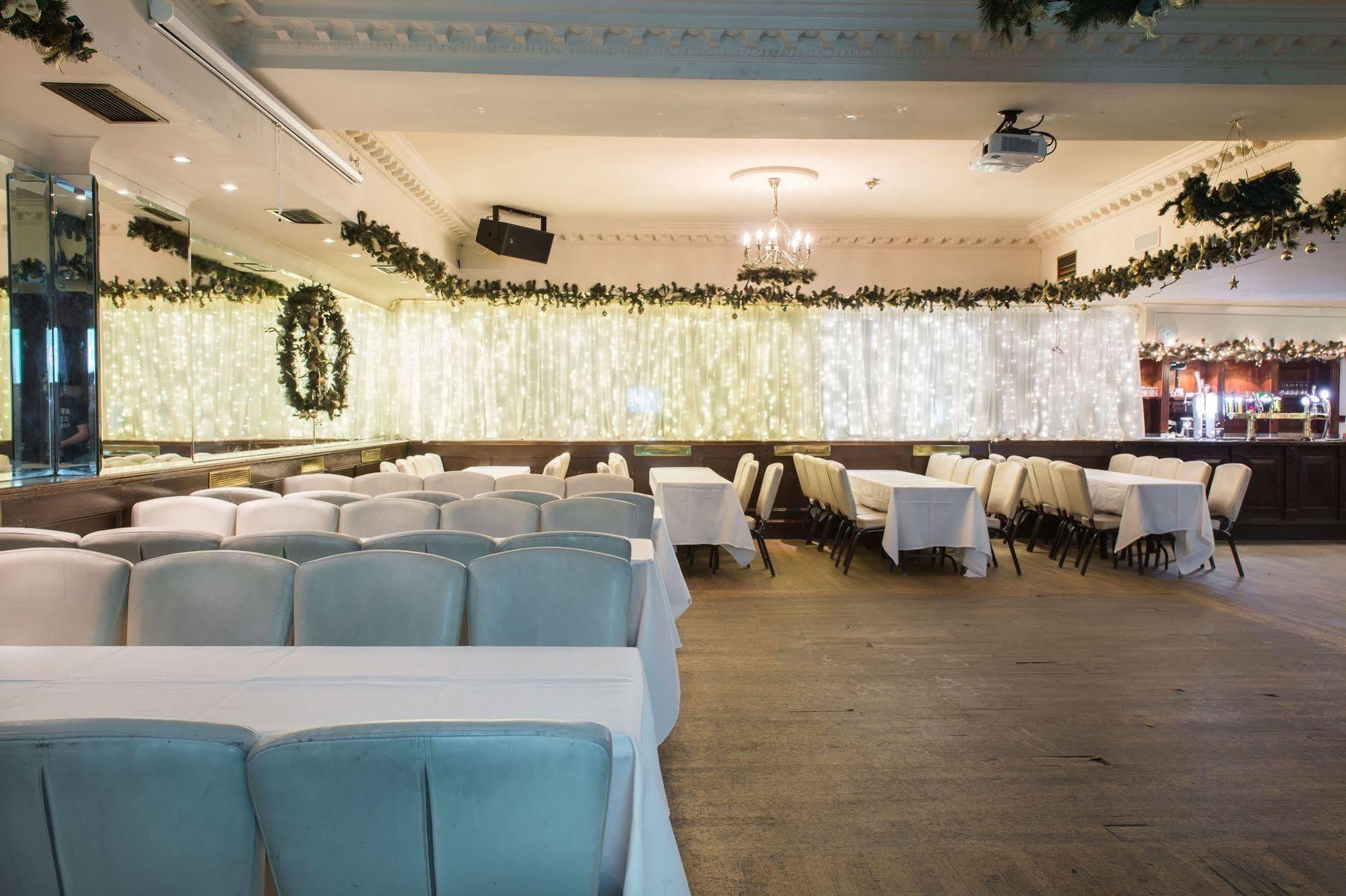 Russell Court Hotel Dublin Dış mekan fotoğraf